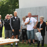 Taler af Torben Eriksen med mikrofon. Bagefter taler Jury Jørgensen som står lige ved siden af.